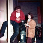 Natalie Wood con pantalones capri. 