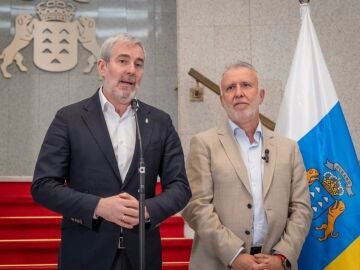 El presidente de Canarias, Fernando Clavijo, y el ministro de Pol&iacute;tica Territorial, &Aacute;ngel V&iacute;ctor Torres