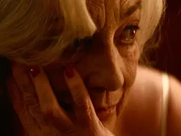 Carmen Maura en una escena de "Calle Málaga" Carmen Maura en una escena de "Calle Málaga"