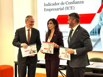 Los promotores del informe: CROEM, PwC y Cámara de Comercio Los promotores del informe: CROEM, PwC y Cámara de Comercio