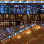 Econom&iacute;a/Bolsa.- El Ibex 35 roza los 17.000 puntos tras subir un 0,79%, con el crudo en 113 d&oacute;lares por barril