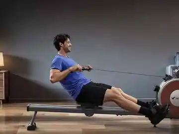 Esta máquina de remo rebajada entra mejor en casa: movimiento suave, estructura firme y cero sensación de trasto insoportable MERACH Máquina de Remo