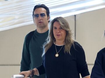 Iker Jim&eacute;nez y Carmen Porter, vacaciones de Semana Santa en familia junto a su hija Alma