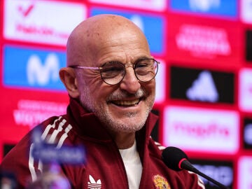 Luis de la Fuente, head coach of Spain, attends the press conference ahead of the International friendly, football match against Egypt at RCDE Stadium on March 30, 2026 in Cornella, Spain. AFP7 30/03/2026 ONLY FOR USE IN SPAIN