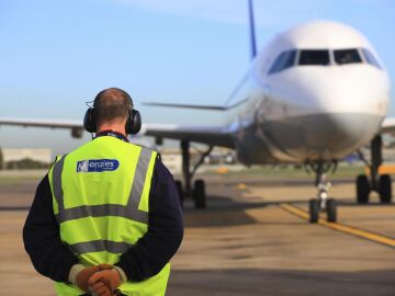 Econom&iacute;a.- Desconvocada la huelga de handling en Menzies, que opera en siete aeropuertos