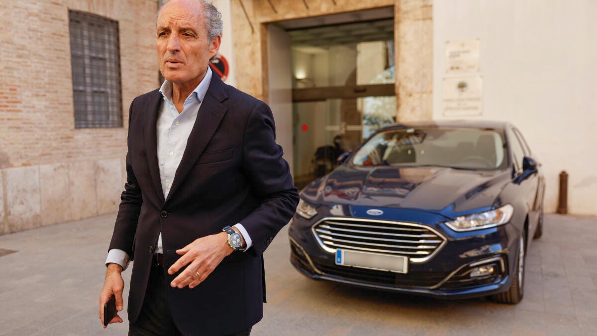 Baldoví pide al Consell los gastos en dietas y gasolina de expresidentes y Camps contraataca y pide los de Compromís