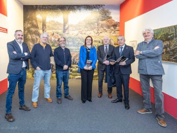 El Museo de la Evoluci&oacute;n Humana expone hasta el pr&oacute;ximo verano la obra art&iacute;stica y cient&iacute;fica del ilustrador paleontol&oacute;gico Mauricio Ant&oacute;n