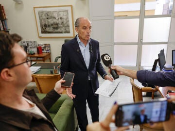 El expresident de la Generalitat Francisco Camps en rueda prensa en Valencia