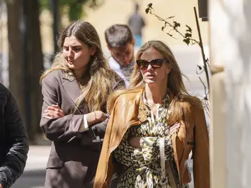 Amina Martínez de Irujo y Genoveva Casanova en una de sus últimas imágenes juntas, en 2024 Amina Martínez de Irujo y Genoveva Casanova en una de sus últimas imágenes juntas, en 2024