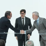 Illa, Rull y Collboni acuerdan ampliar las dependencias del Parlament