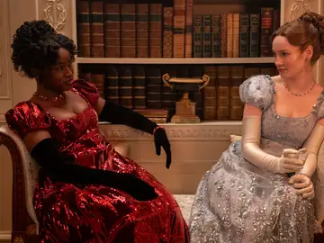 Hannah Dodd y Masali Baduza en 'Los Bridgerton' Hannah Dodd y Masali Baduza en 'Los Bridgerton'