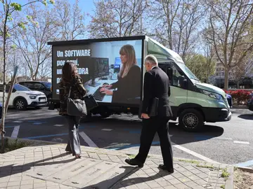 Hazte Oír potencia un nuevo despliegue contra Begoña Gómez: "Software por aquí cátedra por allá" Hazte Oír potencia un nuevo despliegue contra Begoña Gómez: "Software por aquí cátedra por allá"