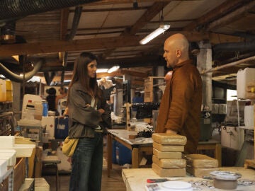 Los encuentros clandestinos marcan la t&oacute;nica de los nuevos episodios, con una Clara Lago que debe mostrar una fragilidad escondida bajo una mirada convincente