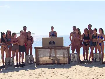 Los concursantes de 'Supervivientes 2026' durante una de las galas del reality Los concursantes de 'Supervivientes 2026' durante una de las galas del reality