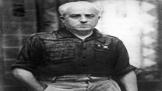 Solicitan retirar el sal&oacute;n del militar Juan Yag&uuml;e del Palacio de Capitan&iacute;a de A Coru&ntilde;a