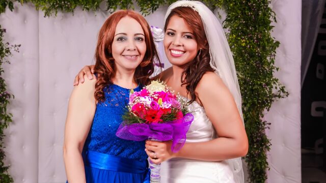 madre-novia-traje