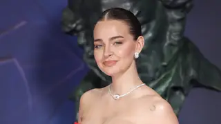 Look de invitada de Laura Escanes. Look de invitada de Laura Escanes.