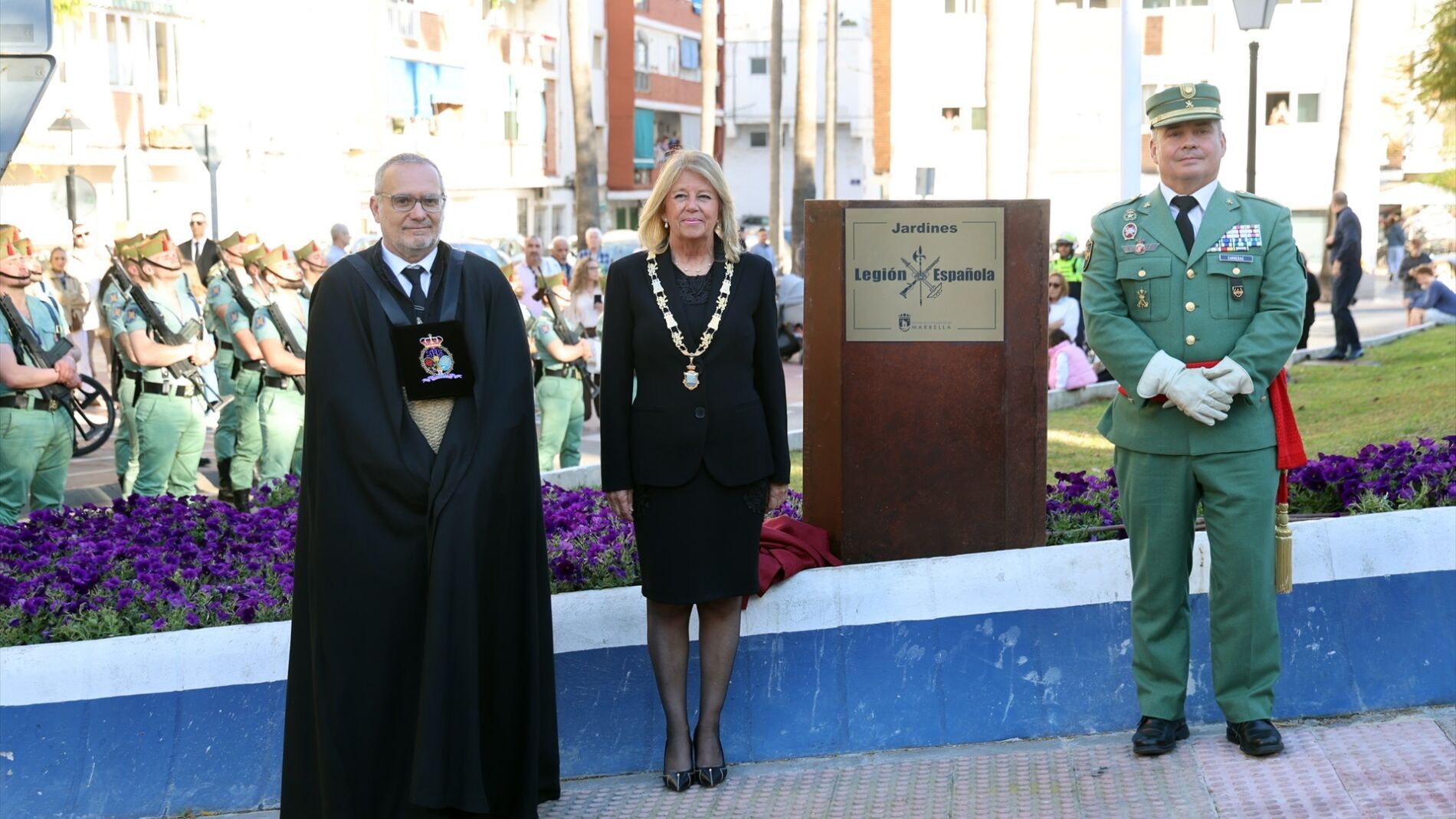 Marbella rinde homenaje a la Legión y le otorga su nombre a un espacio público de la ciudad