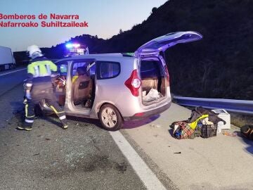 Sucesos.- Heridos leves tres vecinos de Huesca en un accidente de tr&aacute;fico en Pueyo (Navarra)