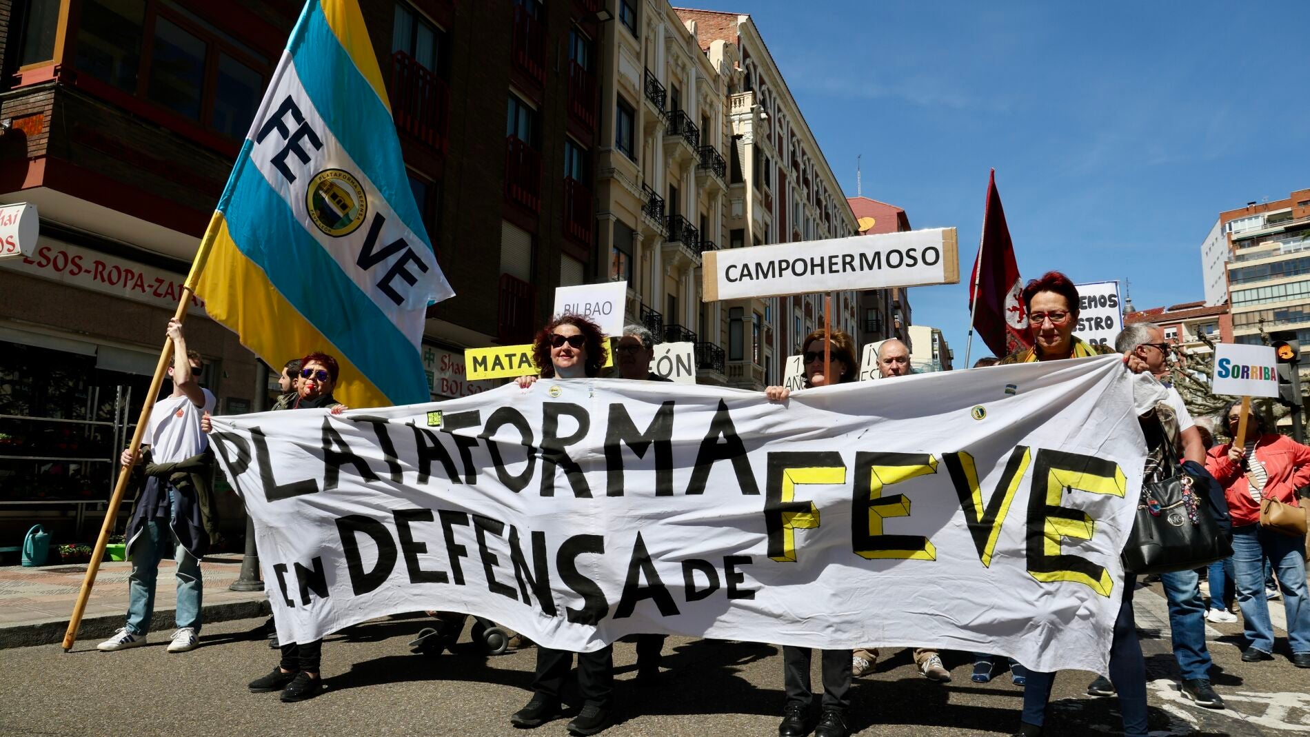 La Plataforma en Defensa de Feve mantiene su reivindicación para que el tren regrese al centro de León