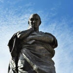 Estatua del poeta romano Ovidio.