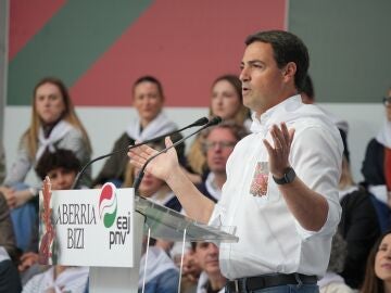 El lehendakari, Imanol Pradales, interviene en el Aberri Eguna del PNV en BilbaoH.BILBAO-EUROPA PRESS05/04/2026