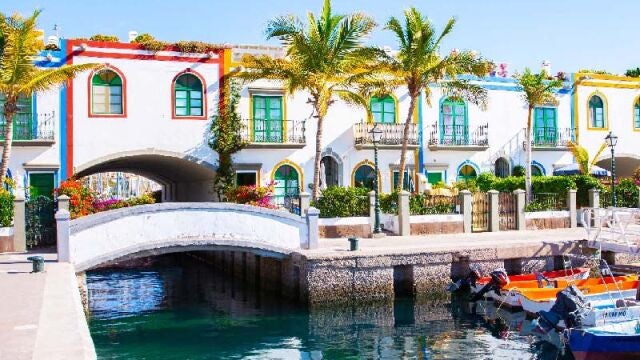 Canales con flores, historia prehisp&aacute;nica y 22 playas: la Venecia escondida de Espa&ntilde;a