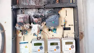 Contadores eléctricos en mal estado Contadores eléctricos en mal estado