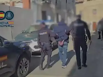 Detenido en Seseña un varón que se ocultó en un domicilio tras apuñalar a su expareja Detenido en Seseña un varón que se ocultó en un domicilio tras apuñalar a su expareja