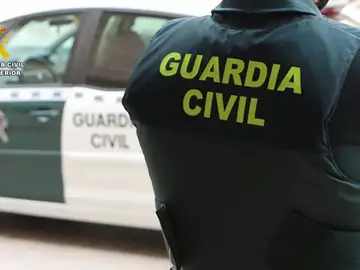 Sucesos.- La Guardia Civil investiga la muerte violenta de un hombre en la calle Real de Tirgo (La Rioja) Sucesos.- La Guardia Civil investiga la muerte violenta de un hombre en la calle Real de Tirgo (La Rioja)