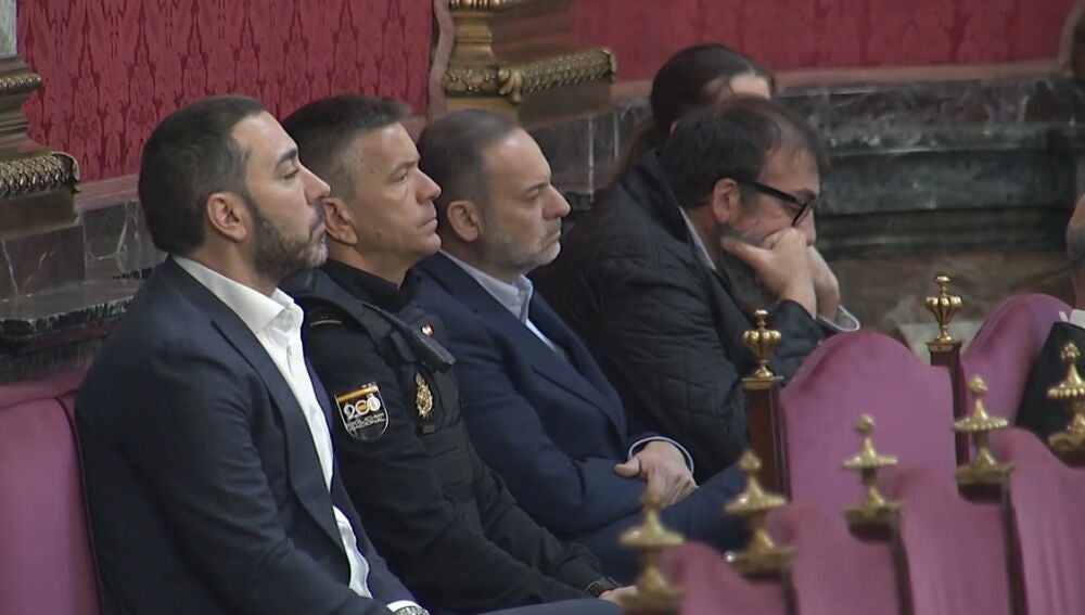 Juicio por el "caso mascarillas" a Ábalos, Koldo y Aldama en el Supremo ...