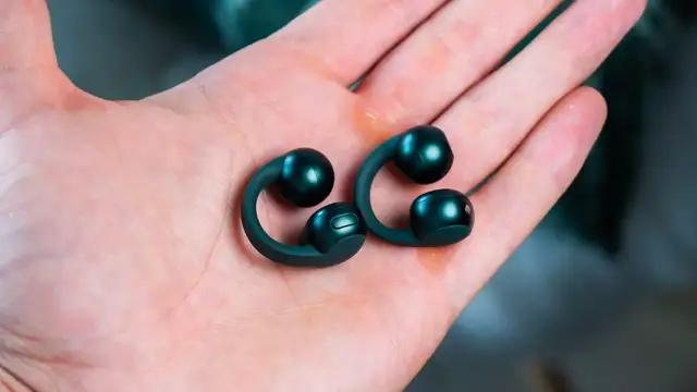 Son unos auriculares comodísimos gracias a su diseño abierto Auriculares motorola moto buds loop