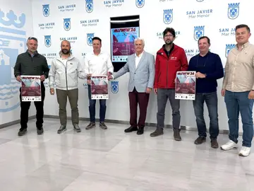 San Javier acoge el Campeonato Regional de Windsurfer, la clase monotipo inspirada en las tablas de los 70 y 80 San Javier acoge el Campeonato Regional de Windsurfer, la clase monotipo inspirada en las tablas de los 70 y 80