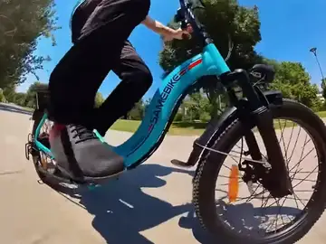 Esta bicicleta de paseo perfecta para la ciudad es también una de las más vendidas y mejor valoradas de AliExpress Samebike CY20