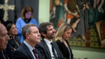El presidente de Castilla-La Mancha, Emiliano Garc&iacute;a-Page, junto al ministro de Cultura, Ernest Urtasun, en Sig&uuml;enza 
