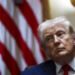 Trump vuelve a arremeter contra la OTAN: "Ninguno de ellos entiende nada a menos que se les presione"