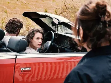 Un fotograma de "Espejo nº 3" Un fotograma de "Espejo nº 3"