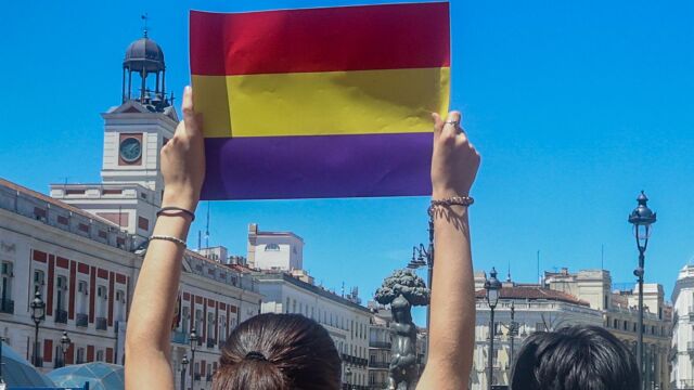 El Congreso debati&oacute; hoy textos para reconocer a v&iacute;ctimas del Patronato y del "bibliocausto" franquista