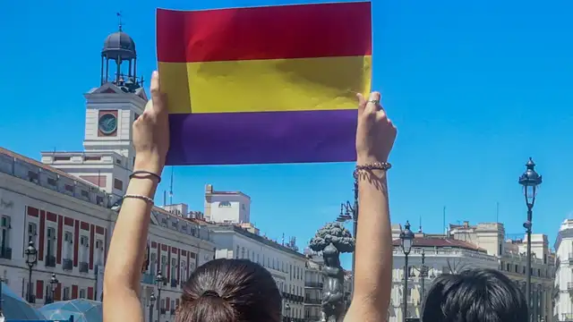 El Congreso debatió hoy textos para reconocer a víctimas del Patronato y del "bibliocausto" franquista El Congreso debatió hoy textos para reconocer a víctimas del Patronato y del "bibliocausto" franquista