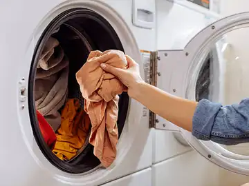 El error más común al usar la lavadora: dos científicas señalan el ciclo que realmente limpia El error más común al usar la lavadora: dos científicas señalan el ciclo que realmente limpia