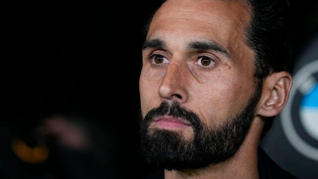 Alvaro Arbeloa, head coach of Real Madrid, looks on during the Spanish League, LaLiga EA Sports, football match played between Real Madrid and Girona FC at Bernabeu stadium on April 10, 2026, in Madrid, Spain. AFP7 10/04/2026 ONLY FOR USE IN SPAIN