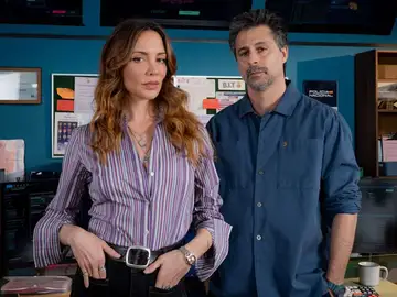 María Hervás y Hugo Silva, protagonistas de la nueva serie de RTVE, 'Rojo sobre blanco' María Hervás y Hugo Silva, protagonistas de la nueva serie de RTVE, 'Rojo sobre blanco'