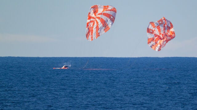 As&iacute; fue el amerizaje de la c&aacute;psula Orion 