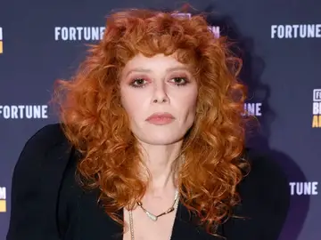 La versión de Natasha Lyonne sobre su incidente aéreo La versión de Natasha Lyonne sobre su incidente aéreo