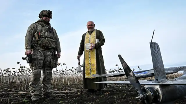 Ucrania.- AMP.- Zelenski avisa que Ucrania está lista para responder ataques a pocas horas del inicio de la tregua Ucrania.- AMP.- Zelenski avisa que Ucrania está lista para responder ataques a pocas horas del inicio de la tregua