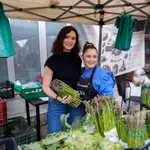 Díaz Ayuso visita el Día del Mercado de la Cámara Agraria para poner en valor la calidad de los productos madrileños de proximidad