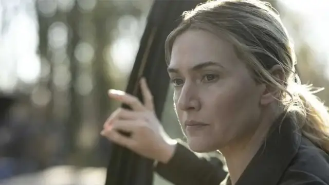 Mare of Easttown Kate Winslet Kate Winslet protagoniza este thriller criminal que no podrás dejar de ver