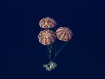 V&Iacute;DEO: La misi&oacute;n Artemis II de la NASA regresa a la Tierra tras el primer viaje lunar en m&aacute;s de 50 a&ntilde;os