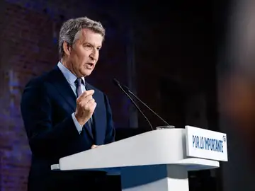 AMP.- Feijóo felicita a Magyar y celebra que Hungría vote por un partido europeísta que "refuerce la estabilidad" AMP.- Feijóo felicita a Magyar y celebra que Hungría vote por un partido europeísta que "refuerce la estabilidad"