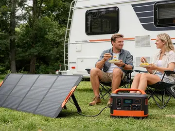 Este panel solar plegable de 200W baja al 50% y te permite cargar tu generador sin buscar enchufes fuera Panel solar plegable